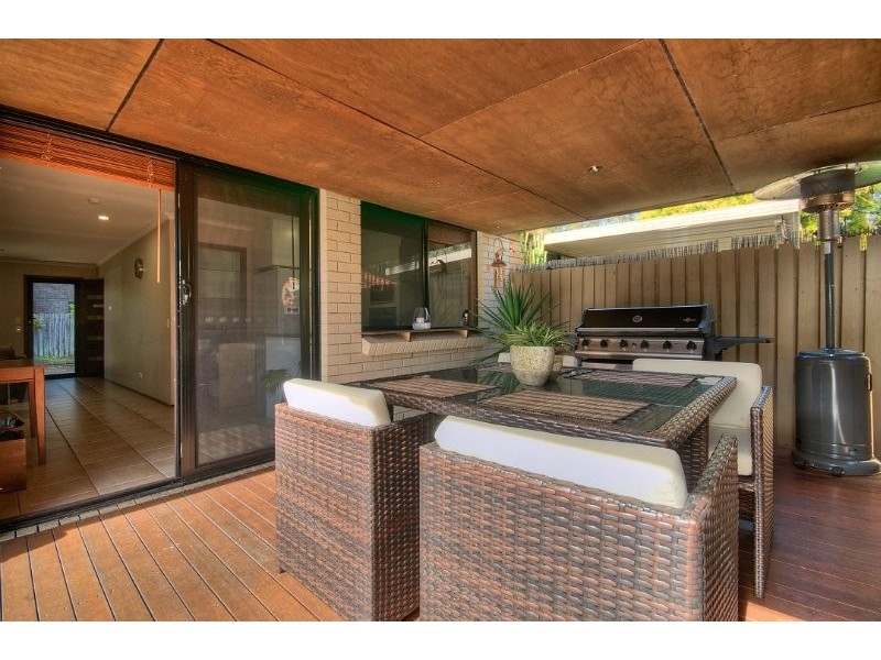 1/15 Morinda Way, Labrador QLD 4215