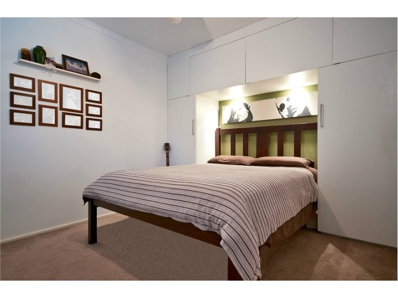 1/15 Morinda Way, Labrador QLD 4215