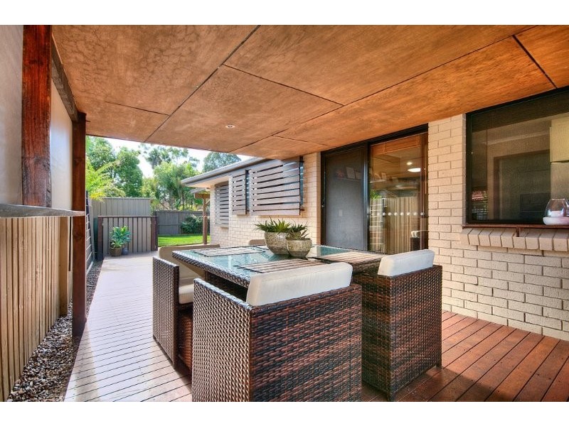 1/15 Morinda Way, Labrador QLD 4215