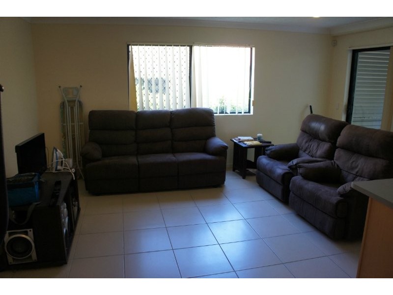 1/3 Tate Street, Southport QLD 4215