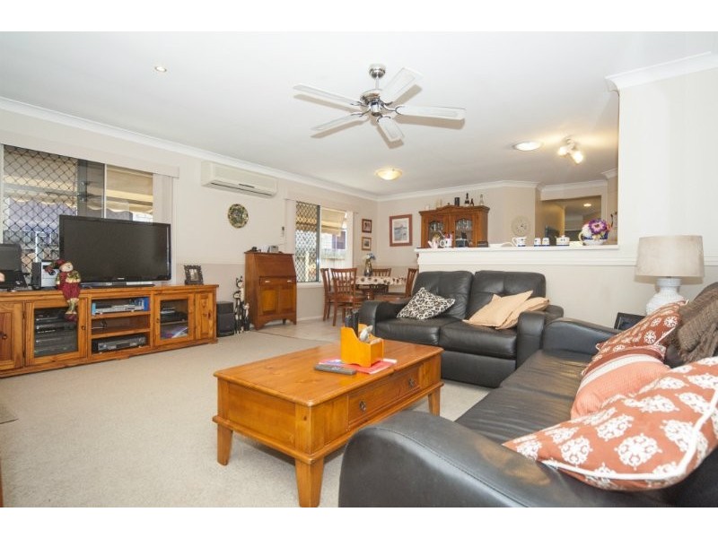 1/105 Muir Street, Labrador QLD 4215