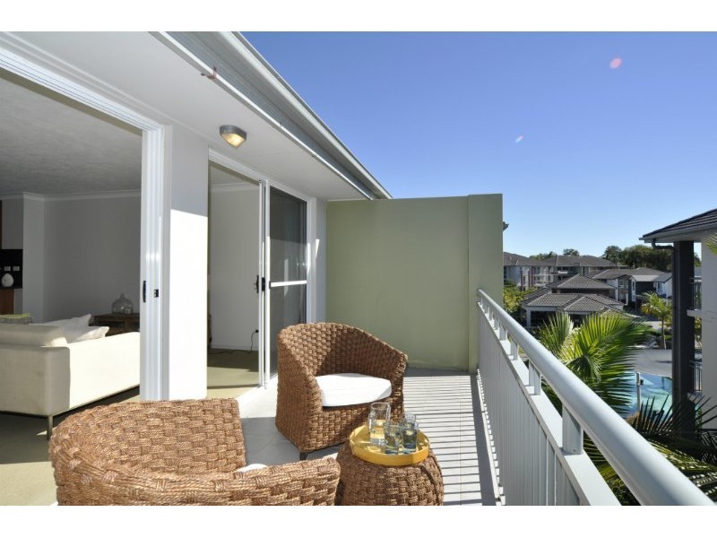 710/33 Clark Street, Biggera Waters QLD 4216