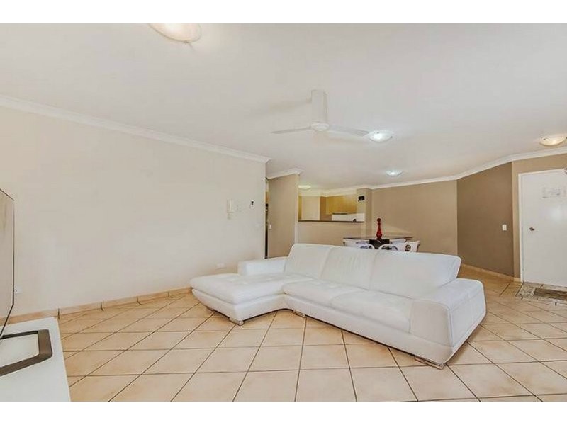 36/16 Sykes Court, Southport QLD 4215