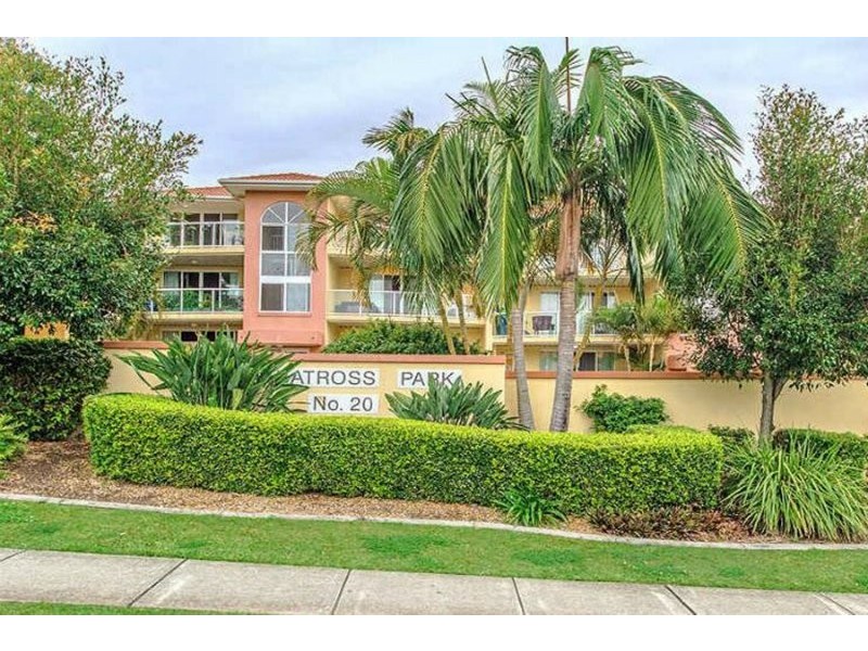 36/16 Sykes Court, Southport QLD 4215