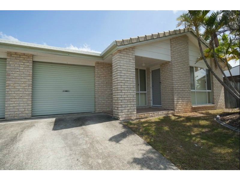 1/9 Clovelly Place, Labrador QLD 4215