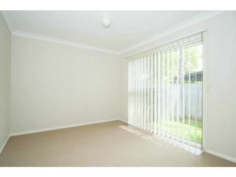 1/9 Clovelly Place, Labrador QLD 4215