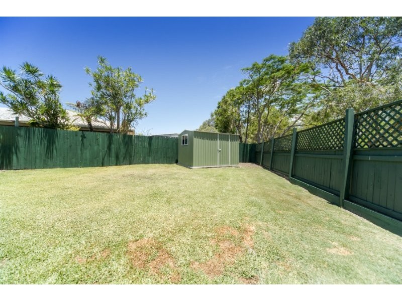 1/14 Burwood Court, Labrador QLD 4215