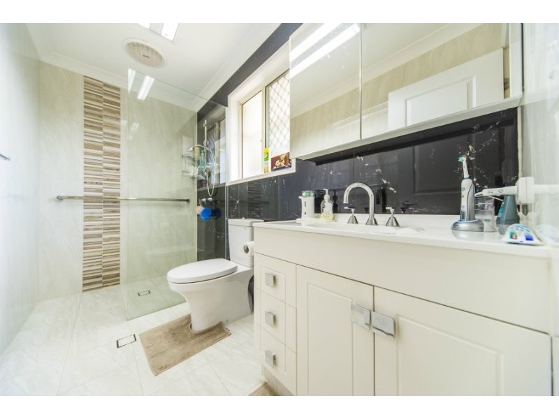 39 Driftwood Place, Parkwood QLD 4214