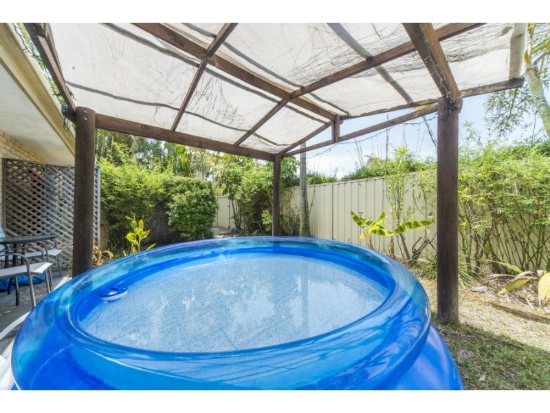 1/12 Stephenson Street, Labrador QLD 4215