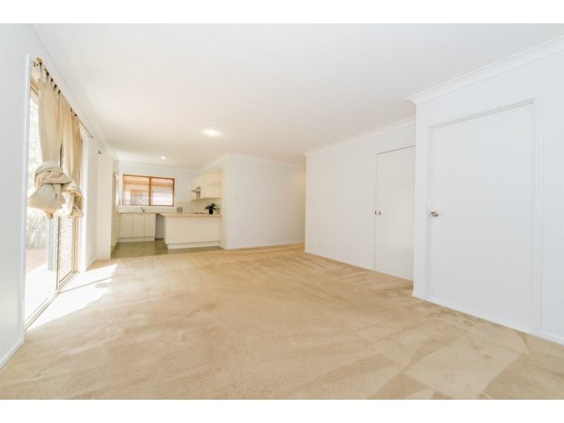 1/13 Hilltop Street, Labrador QLD 4215