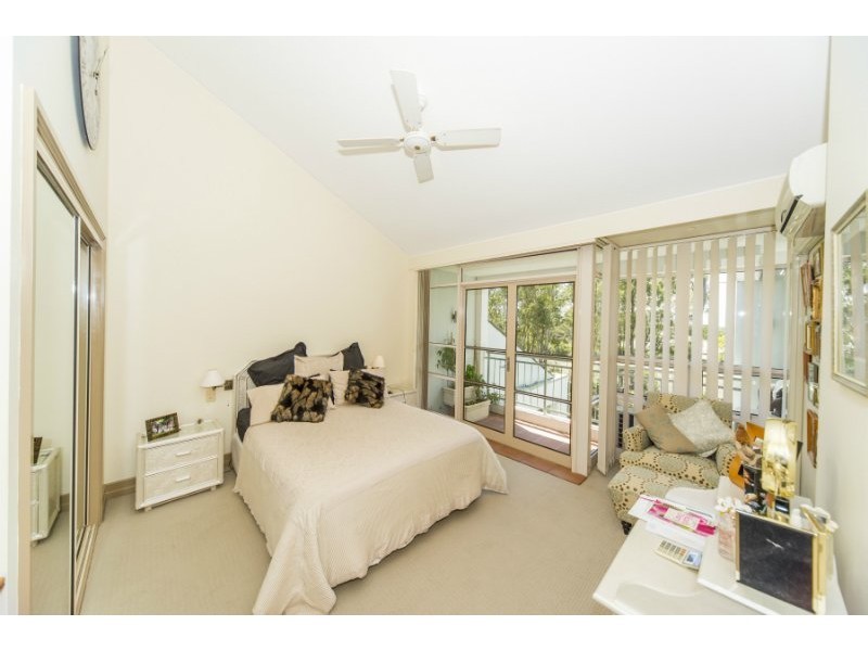 14/76 Chichester Drive, Arundel QLD 4214