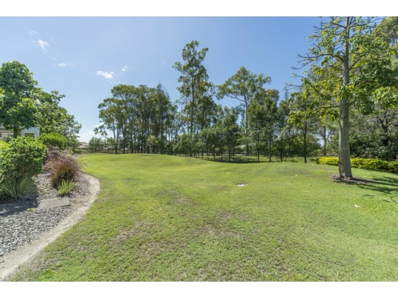 14/76 Chichester Drive, Arundel QLD 4214