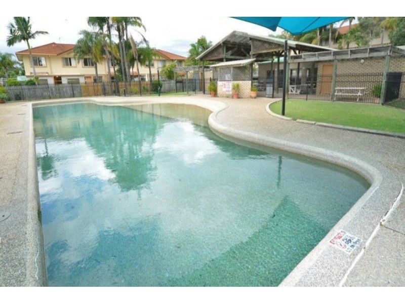 38/21 Usher Avenue, Labrador QLD 4215