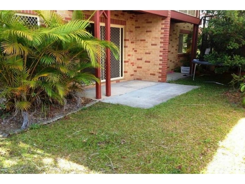 7/2 Brown Street, Labrador QLD 4215