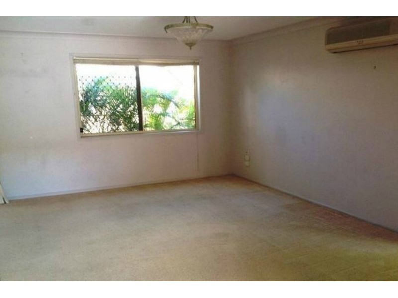 7/2 Brown Street, Labrador QLD 4215