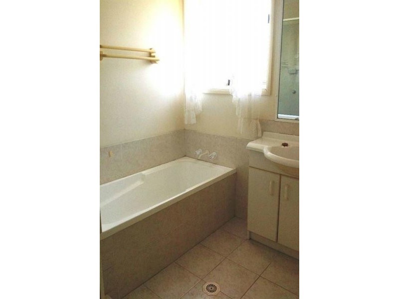 7/2 Brown Street, Labrador QLD 4215