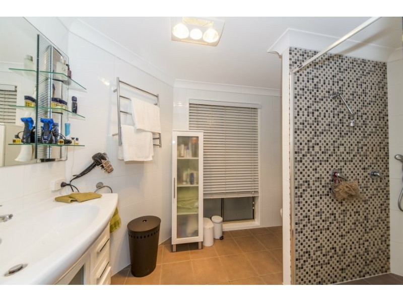45 Melbourne Road, Arundel QLD 4214