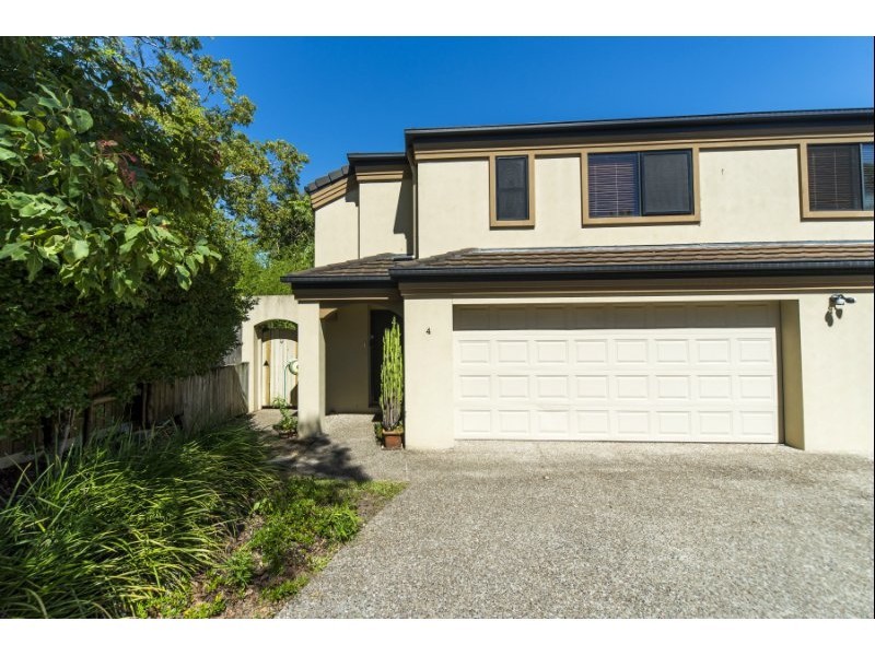 4/68 Broad Street, Labrador QLD 4215