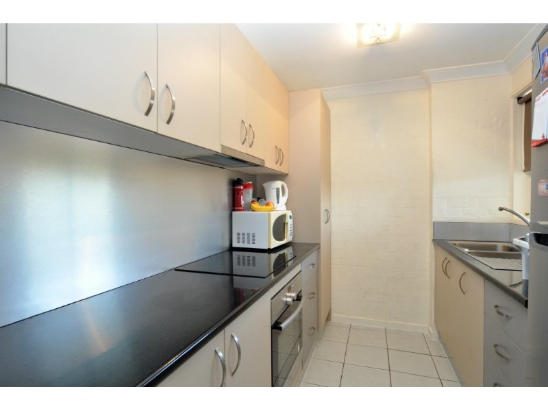 36/13 Brown Street, Labrador QLD 4215