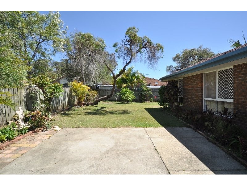 Labrador QLD 4215