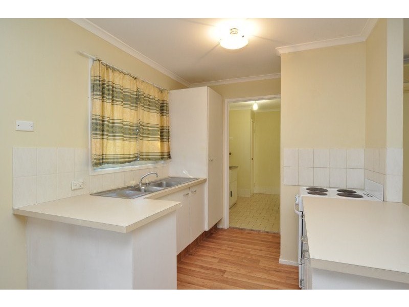 1/112 Little Usher Avenue, Labrador QLD 4215