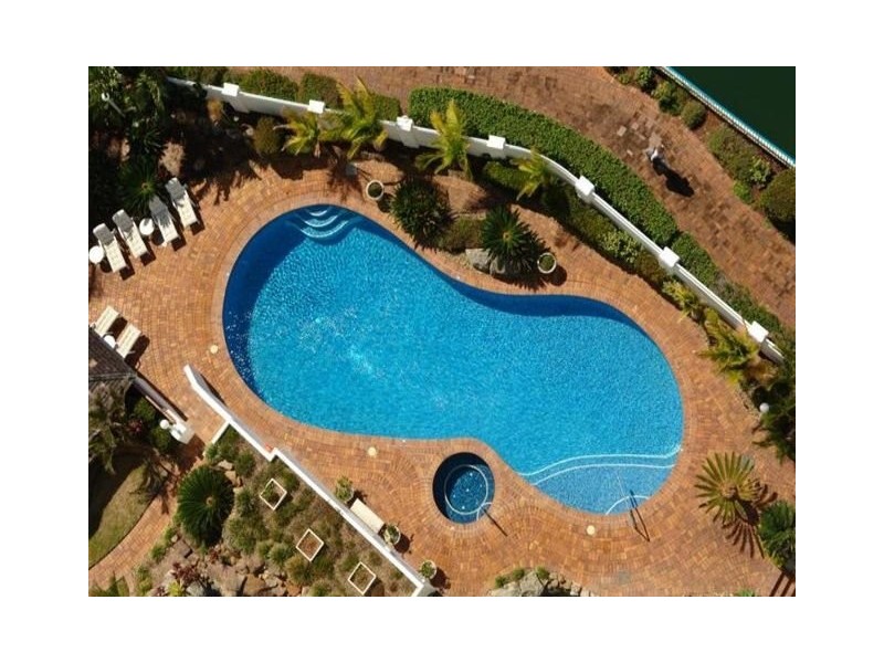 33/19 Oatland Esplanade, Runaway Bay QLD 4216