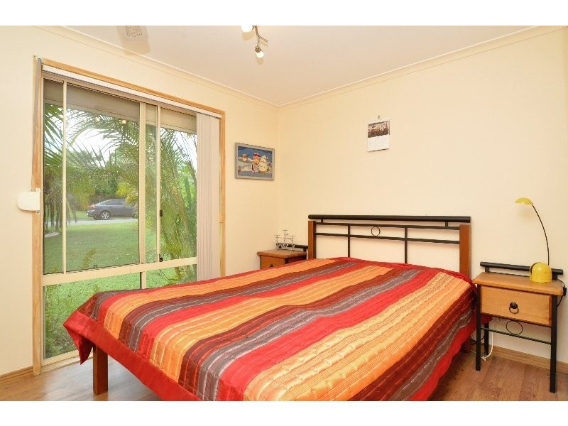 15 Corringle Close, Helensvale QLD 4212