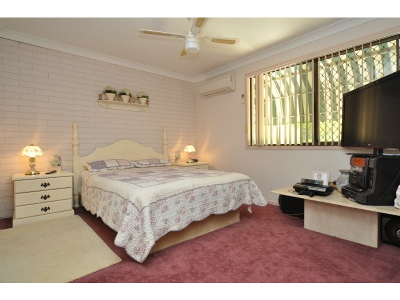 30/71 Olsen Ave, Labrador QLD 4215