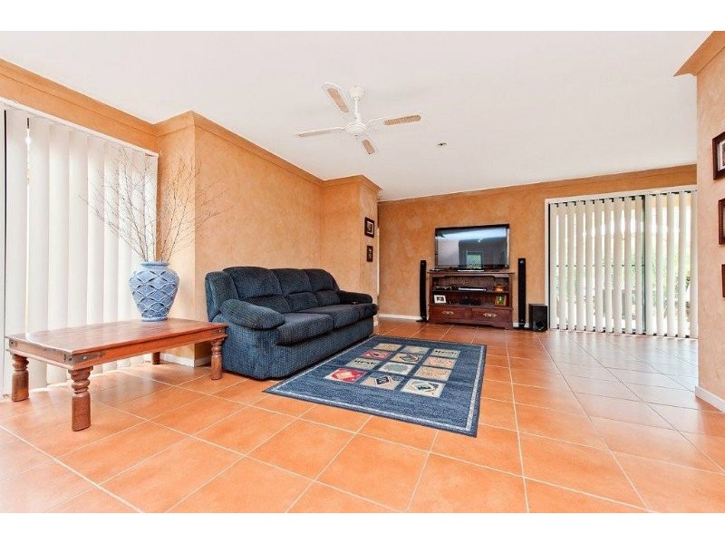 72/24 Amsonia Court, Arundel QLD 4214