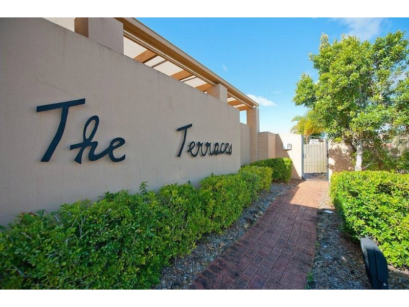 72/24 Amsonia Court, Arundel QLD 4214