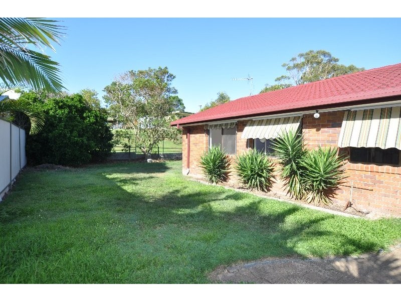 27 Merinda Court, Southport QLD 4215