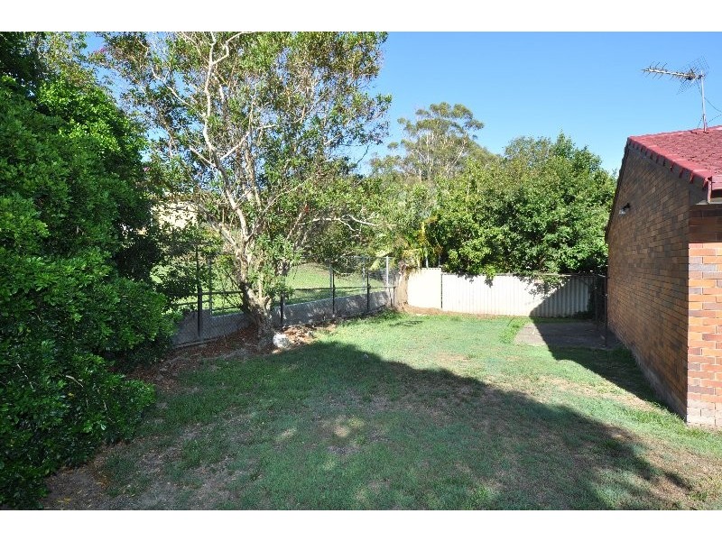 27 Merinda Court, Southport QLD 4215