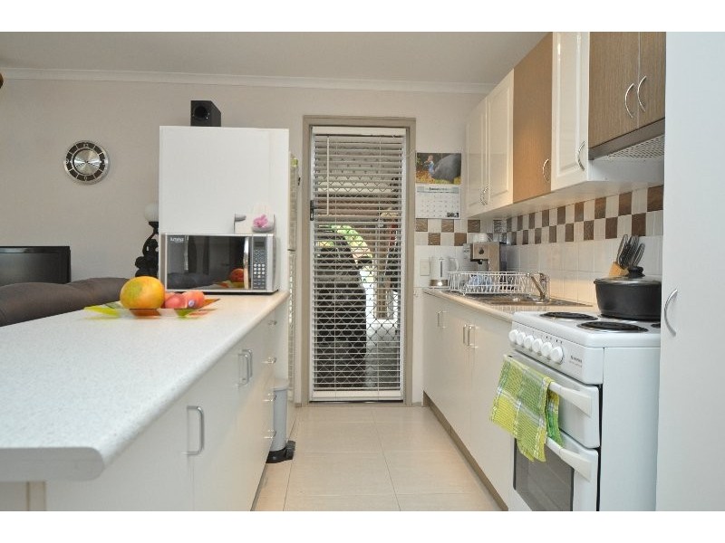 1/279 Government Road, Labrador QLD 4215