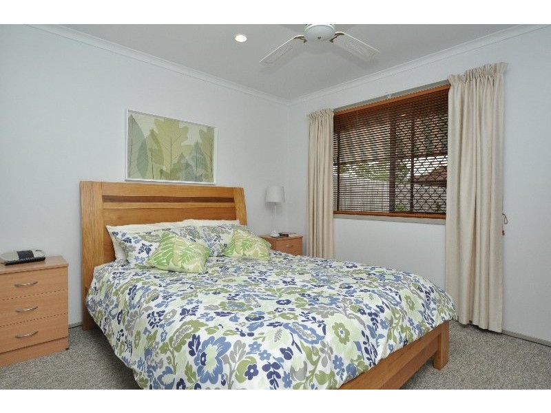 1/279 Government Road, Labrador QLD 4215