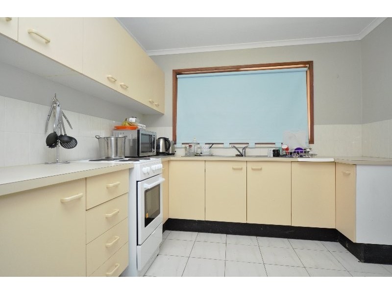 1/116 Little Usher Ave, Labrador QLD 4215