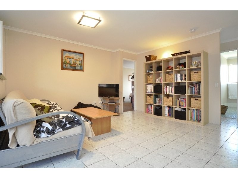 11/26 Labrador Street, Labrador QLD 4215