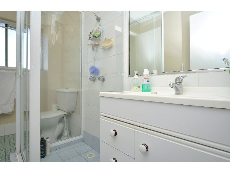 11/26 Labrador Street, Labrador QLD 4215