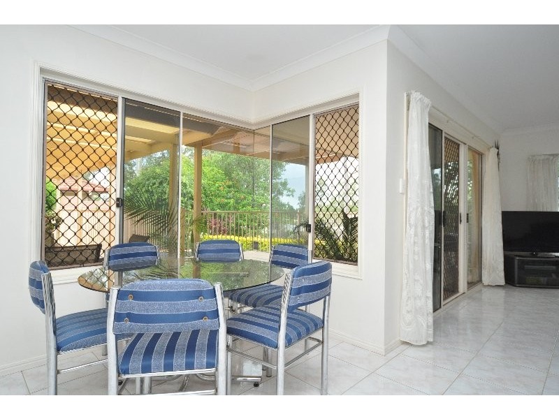 37 Chichester Drive, Arundel QLD 4214