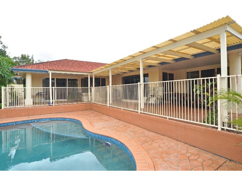 37 Chichester Drive, Arundel QLD 4214