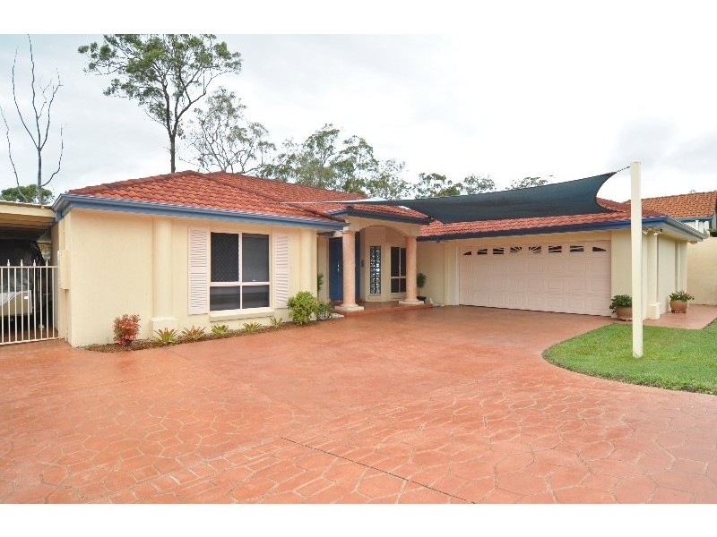 37 Chichester Drive, Arundel QLD 4214