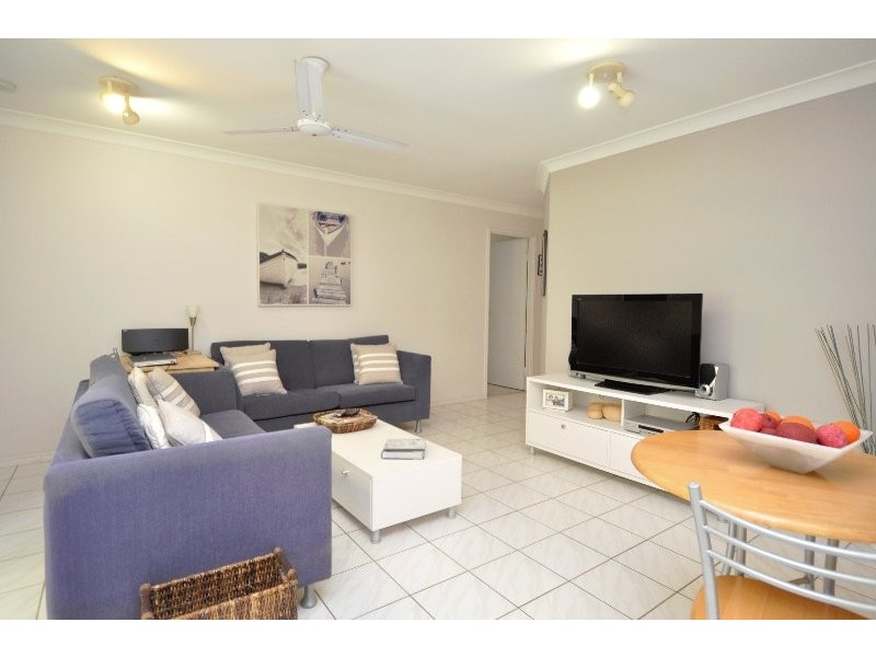 4 Zoeller Drive, Parkwood QLD 4214