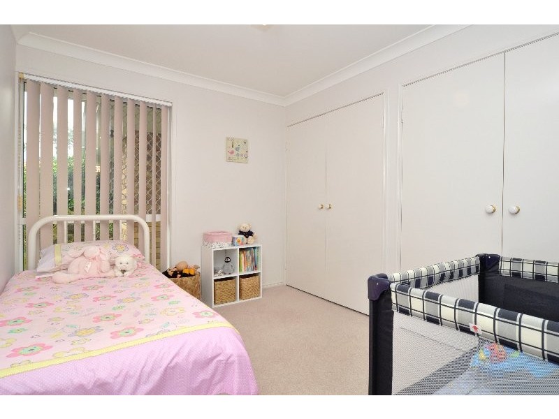 4 Zoeller Drive, Parkwood QLD 4214