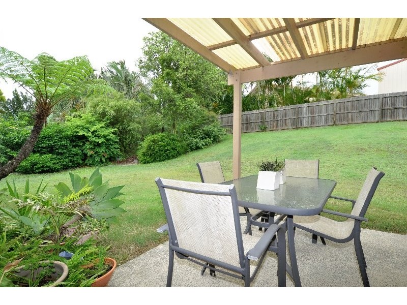 4 Zoeller Drive, Parkwood QLD 4214