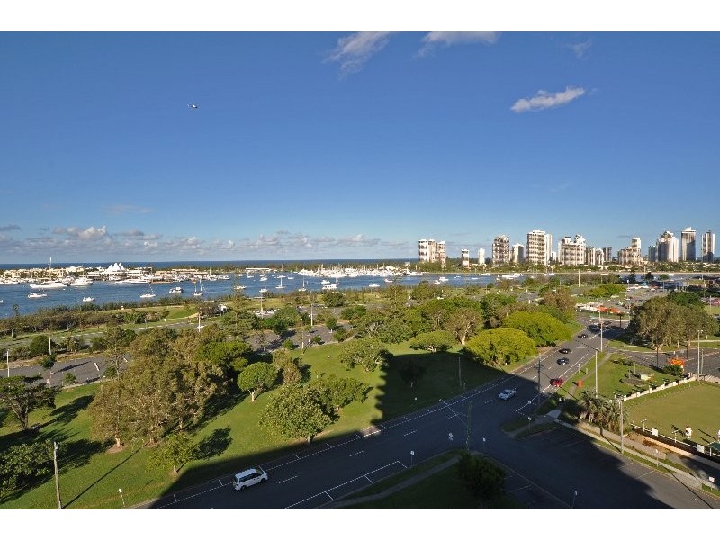 11F/10 Marine Parade, Southport QLD 4215