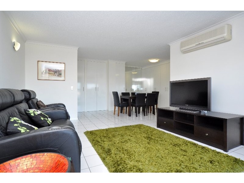 11F/10 Marine Parade, Southport QLD 4215