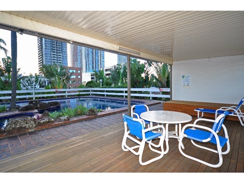 11F/10 Marine Parade, Southport QLD 4215