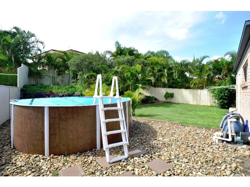 25 Tee Trees Boulevarde, Arundel QLD 4214