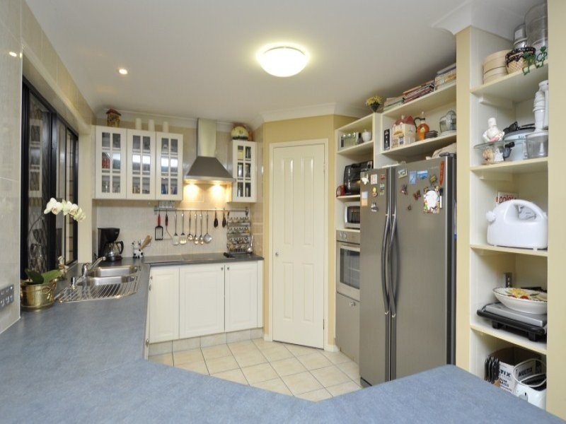 8 Duice Court, Oxenford QLD 4210