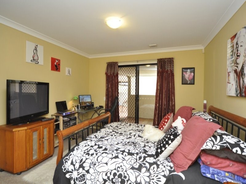 8 Duice Court, Oxenford QLD 4210