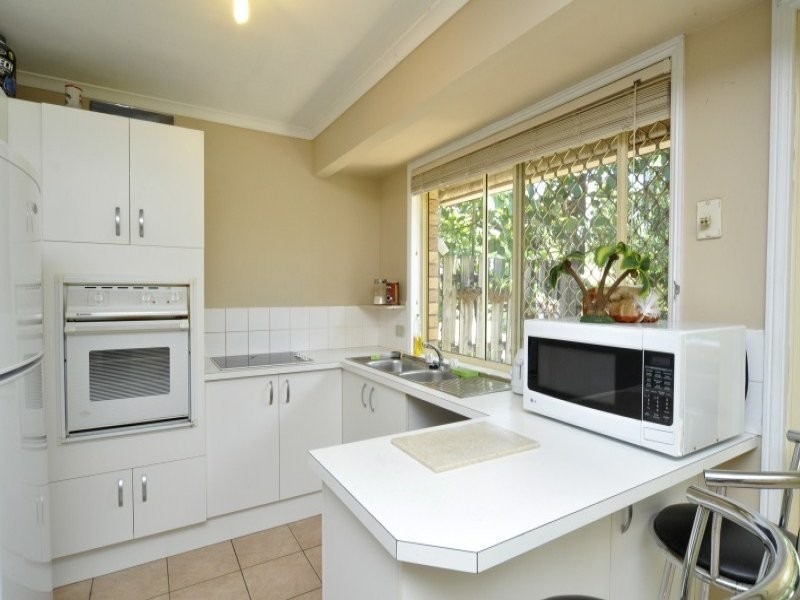 9/8 Hercule Court, Oxenford QLD 4210